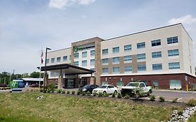 Holiday Inn Express & Suites Nashville North - Springfield By Ihg